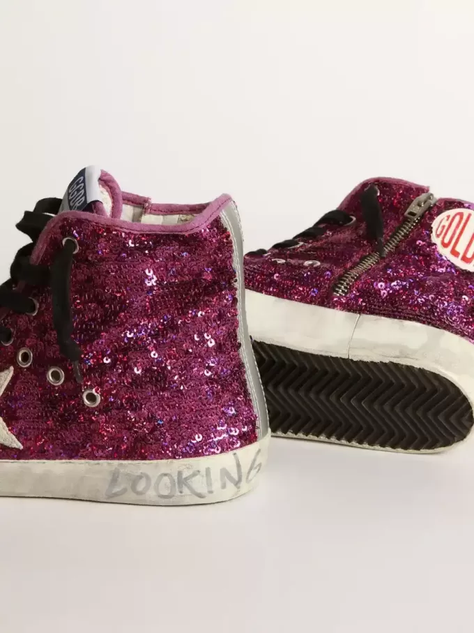 Francy Sneakers mit Pailletten und handgeschriebenem Schriftzug auf der Außensohle