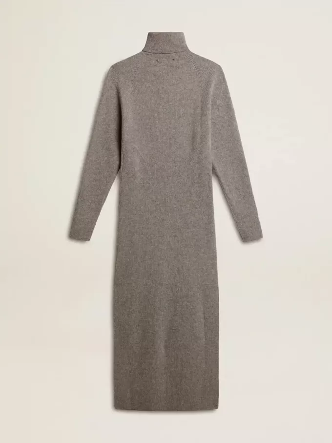 Graumeliertes Wollkleid mit Rippstruktur und hohem Kragen Graumeliertes Wollkleid mit Rippstruktur und hohem Kragen