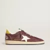 Herren-Ball Star aus schokoladenbraunem Nubukleder mit Lederstern und Fersenlasche Herren-Ball Star aus schokoladenbraunem Nubukleder mit Lederstern und Fersenlasche