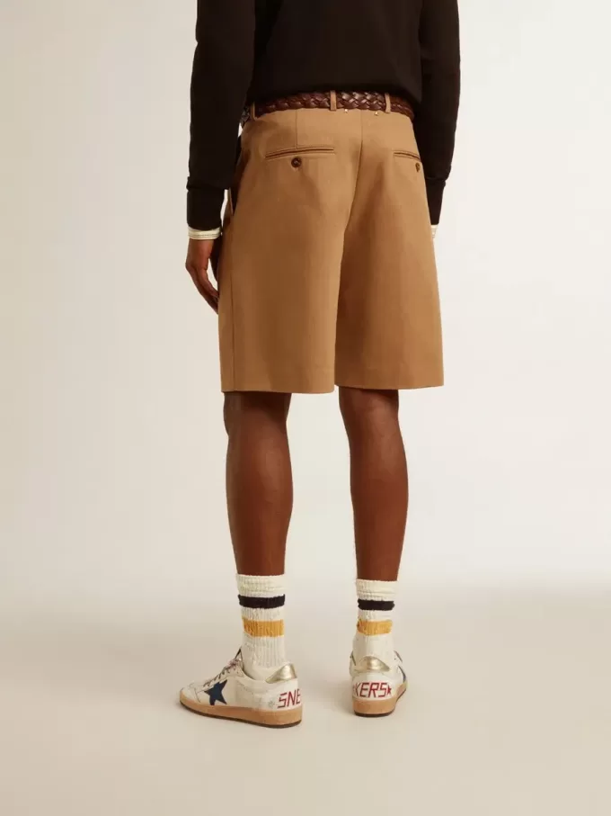 Herren-Bermudashorts aus beigem Baumwollstoff