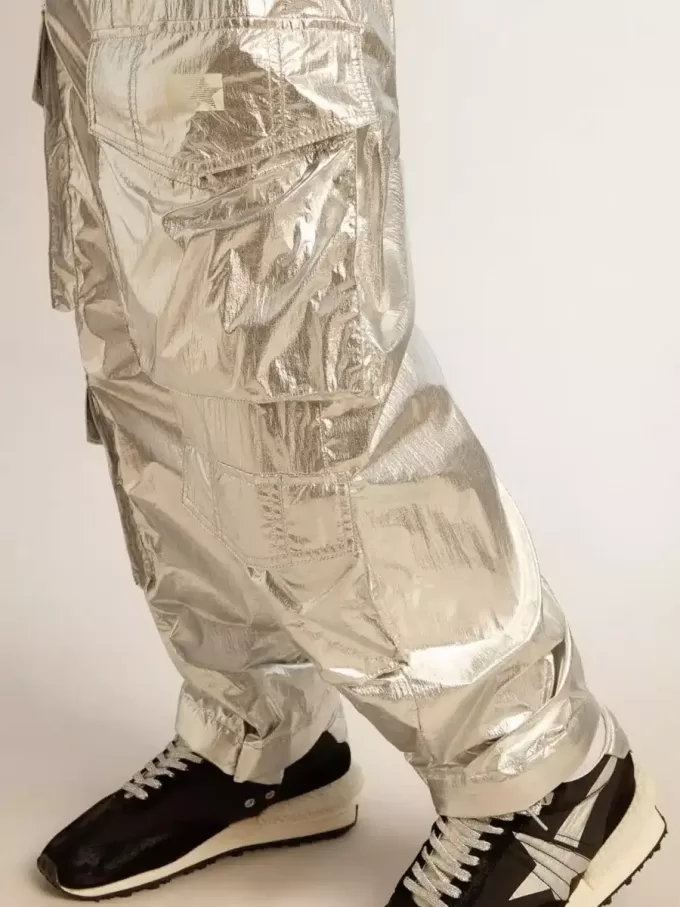 Herren-Cargohose aus silbernem Funktionsstoff