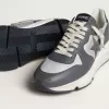 Herren-Laufsohle aus grauem Nylon und schwarzem Nappaleder mit schwarzem Wildlederstern