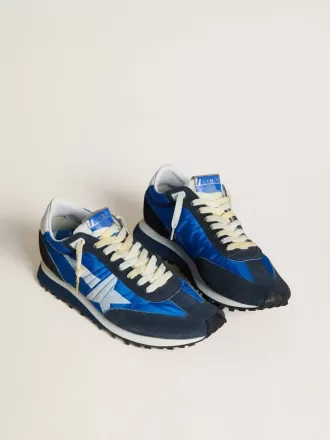 Herren-Marathon mit blauem Nylon-Obermaterial und weißem Stern