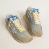 Herren-Marathon mit hellblauem Nylon-Obermaterial und pastellblauem Stern