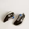 Herren-Marathon mit schwarzem Ripstop-Nylon-Obermaterial und silbernem Stern