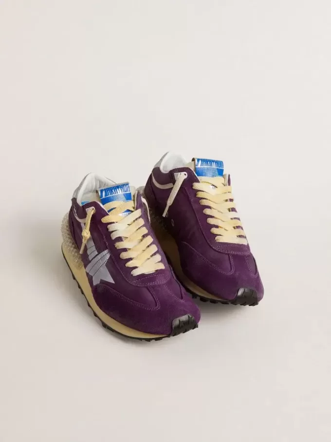 Herren-Marathon mit violettem Nylon-Obermaterial und weißem Stern