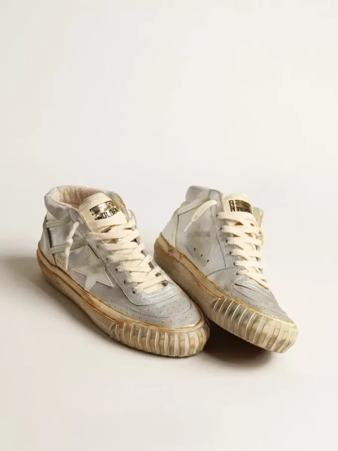 Herren-Mid Star aus silbermetallischem Leder mit elfenbeinfarbenem Stern