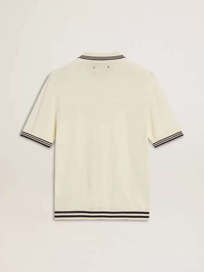 Herren-Polohemd in Used-Weiß mit blauen Rippbündchen