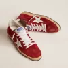 Herren-Sneaker „Ball Star” aus dunkelrotem Wildleder mit weißem Stern und Fersenlasche