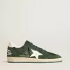 Herren-Sneaker „Ball Star” aus grünem Wildleder mit weißem Lederstern und Fersenlasche