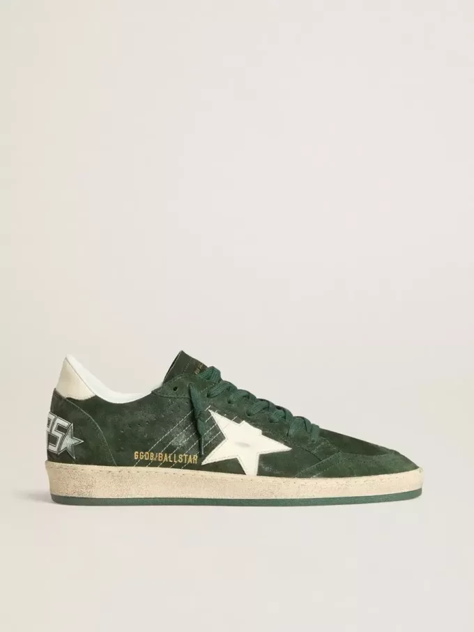 Herren-Sneaker „Ball Star” aus grünem Wildleder mit weißem Lederstern und Fersenlasche