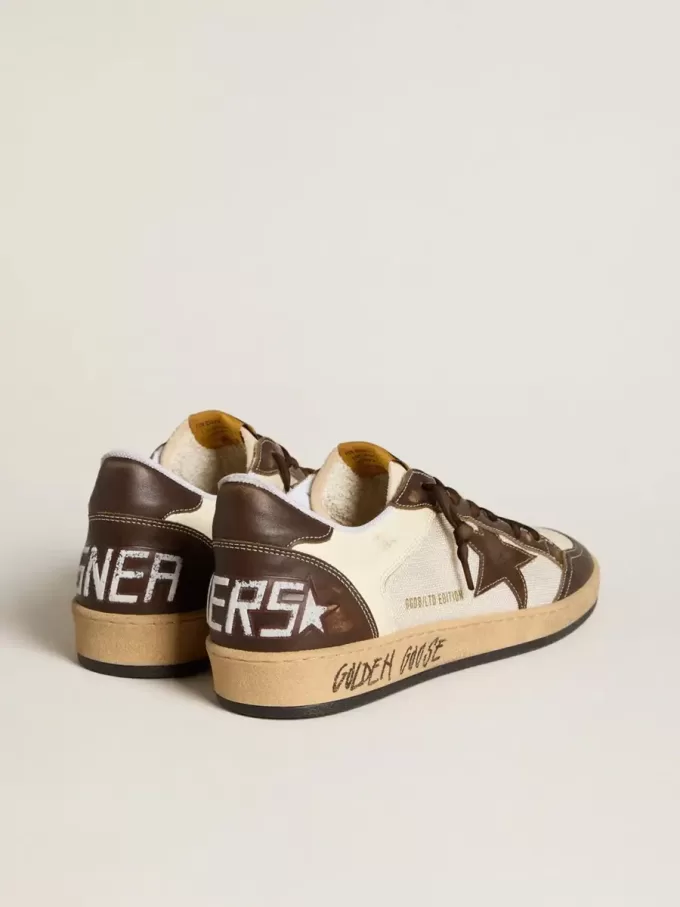Herren-Sneaker „Ball Star” aus Nappa und Mesh mit Stern aus Wildleder und braunen Ledereinsätzen