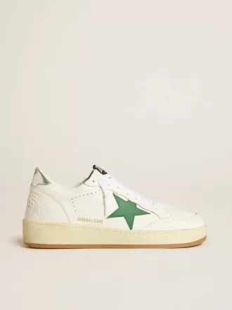 Herren-Sneaker „Ball Star” mit grünem Lederstern und metallischer Lederlasche an der Ferse