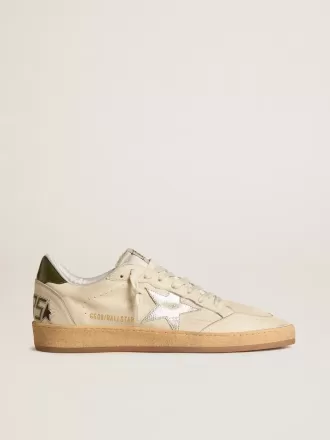 Herren-Sneaker „Ball Star” mit silbernem Lederstern und grüner Lederlasche an der Ferse
