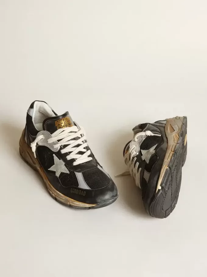 Herren-Sneaker Dad-Star aus schwarzem Mesh und Nappaleder mit eisblauem Stern