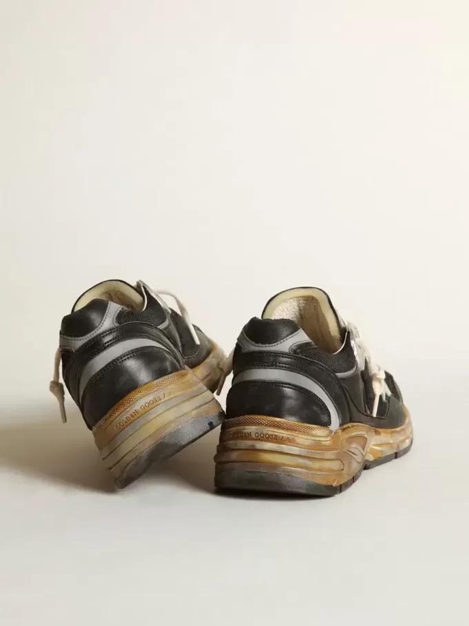 Herren-Sneaker Dad-Star aus schwarzem Mesh und Nappaleder mit eisblauem Stern