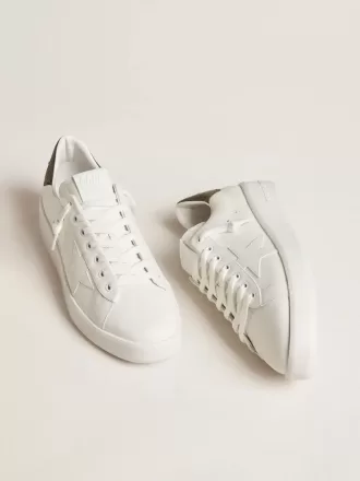 Herren-Sneaker Purestar mit weißem Lederstern und dunkelgrüner Fersenlasche