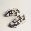 Herren-Sneaker „Running Sole” aus schwarzem und beigem Nappaleder mit schwarzem Stern und Fersenlasche