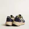 Herren-Sneaker „Running Sole” aus schwarzem und beigem Nappaleder mit schwarzem Stern und Fersenlasche
