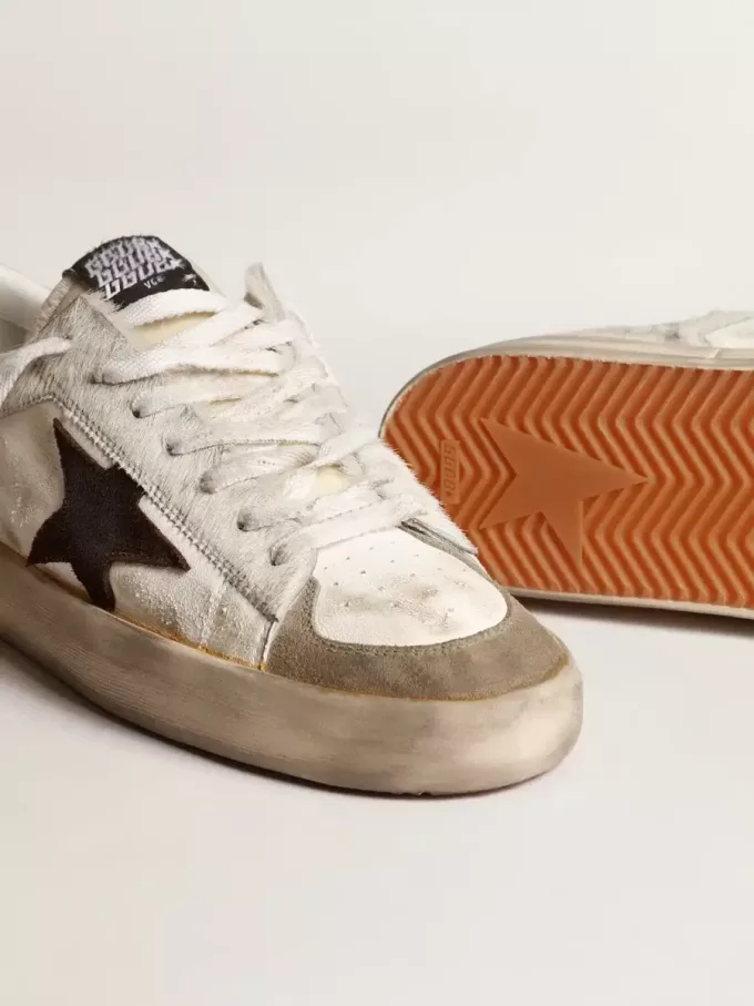 Herren-Sneaker „Stardan” aus Nappa- und Ponyfell mit braunem Wildlederstern