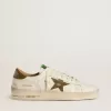 Herren-Sneaker Stardan aus weißem Leder mit militärgrünem Leder mit Schlangenprint, Stern und Fersenlasche