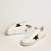 Herren-Sneaker „Stardan” aus weißem Mesh mit schwarzem Wildlederstern