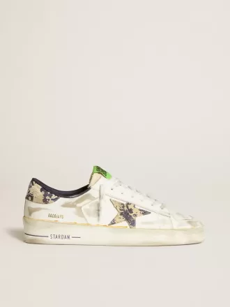 Herren-Sneaker Stardan LAB aus weißem Leder mit Camouflage-Stern und Fersenlasche Herren-Sneaker Stardan LAB aus weißem Leder mit Camouflage-Stern und Fersenlasche