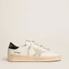 Herren-Sneaker Stardan mit Stern aus eisgrauem Wildleder und blau-marineblauer Fersenlasche