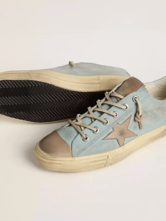Herren-Sneaker V-Star aus hellblauem Canvas mit taubengrauem Lederstern
