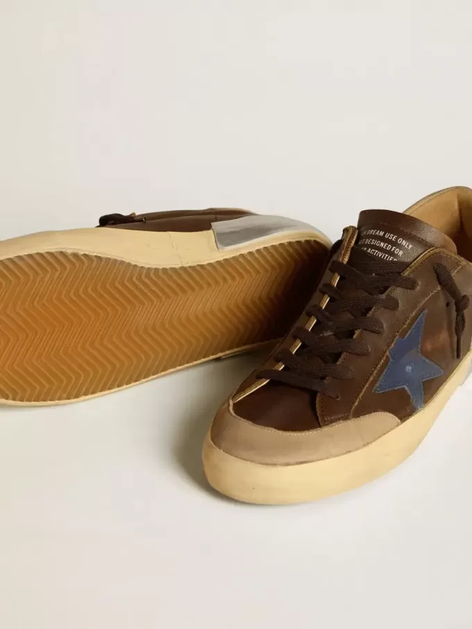 Herren-Super-Star aus Leder mit blauem Lederstern und beigem Nubuk-Fersenriemen