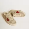 Herren-Super-Star LTD aus grauem Wildleder mit rotem Lederstern Herren-Super-Star LTD aus grauem Wildleder mit rotem Lederstern