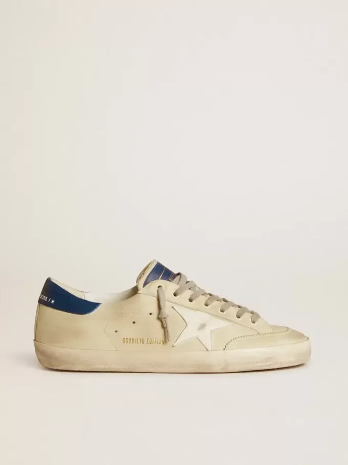 Herren-Super-Star LTD aus Nubukleder mit weißem Lederstern und blauer Fersenlasche