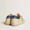 Herren-Super-Star LTD aus Nubukleder mit weißem Lederstern und blauer Fersenlasche