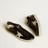 Herren-Super-Star LTD aus schwarzem Lackleder mit Stern und Fersenlasche aus Wildleder