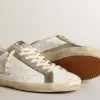 Herren-Superstar mit perforiertem Stern und blauer Fersenlasche