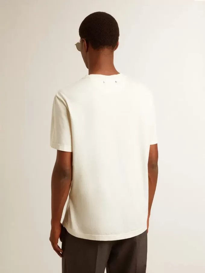 Herren-T-Shirt aus Baumwolle in Altweiß mit Aufdruck auf der Brust