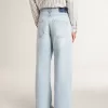 Herrenhose aus Denim mit Used-Effekt