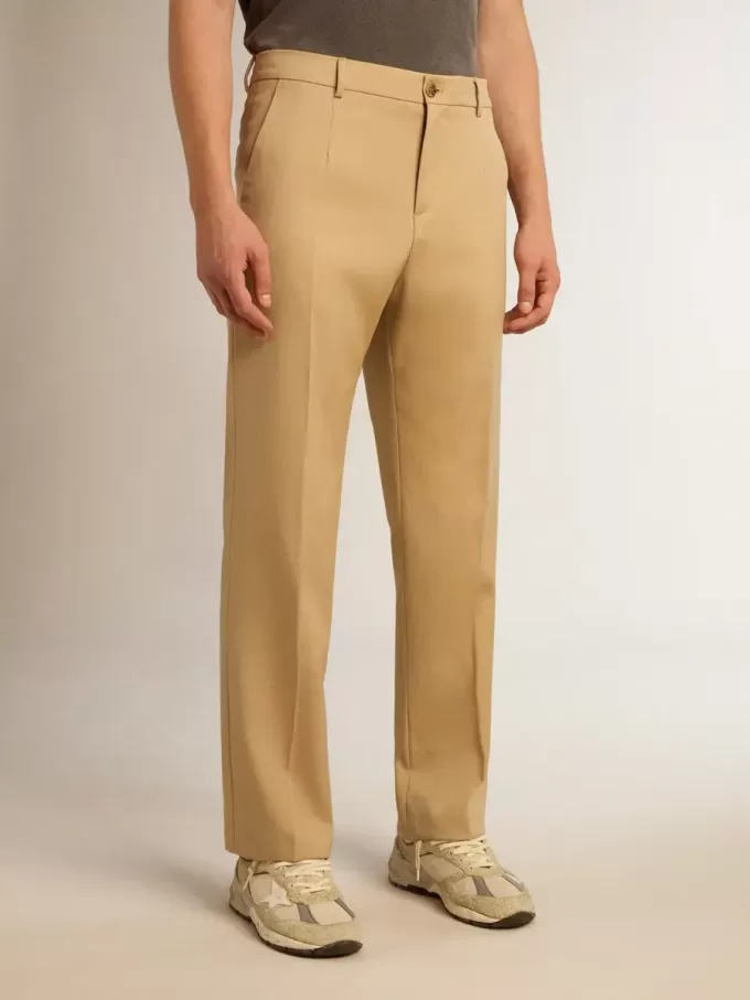 Herrenhose aus Wollgabardine in Sand