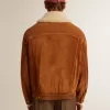 Herrenjacke aus tabakfarbenem Spaltleder mit Lammfellkragen Herrenjacke aus tabakfarbenem Spaltleder mit Lammfellkragen