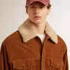 Herrenjacke aus tabakfarbenem Spaltleder mit Lammfellkragen Herrenjacke aus tabakfarbenem Spaltleder mit Lammfellkragen