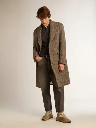 Herrenjeans in Schwarz mit Stonewashed-Effekt