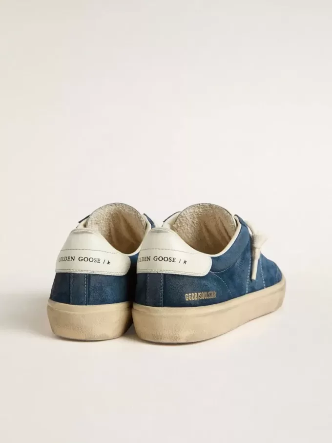Herrenmodell Soul Star aus blauem Wildleder mit weißer Lederferse