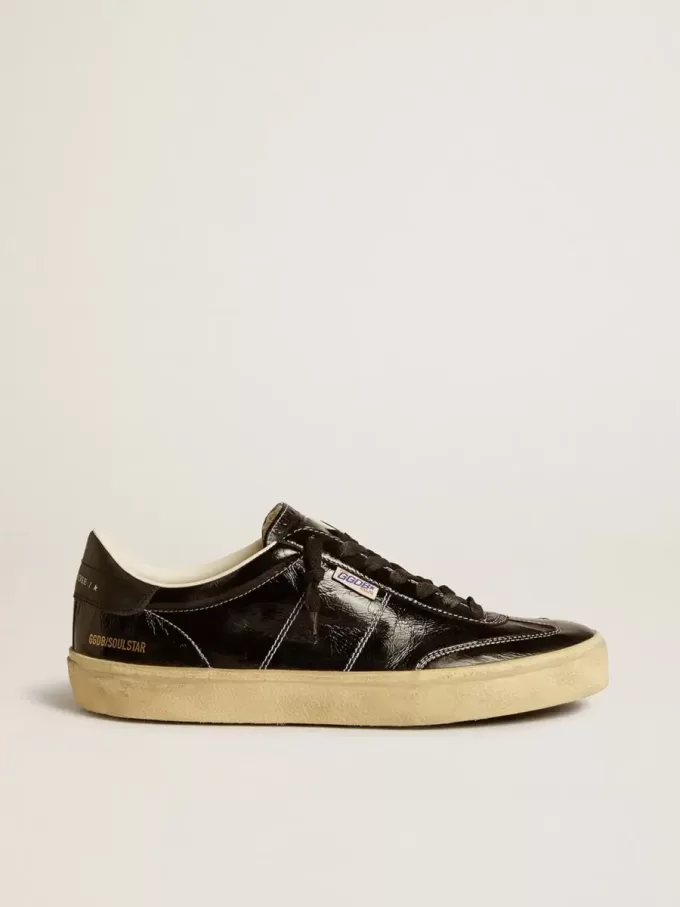 Herrenmodell Soul Star aus schwarzem Lackleder mit Fersenlasche aus schwarzem Leder
