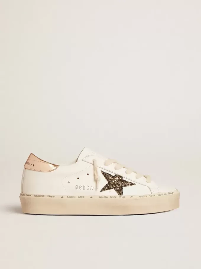Hi Star LTD mit schwarz-goldenem Glitzerstern und goldener Fersenlasche