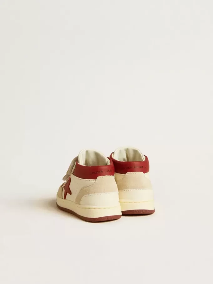 June Junior aus Nappa und Wildleder mit rotem Lederstern und Fersenlasche