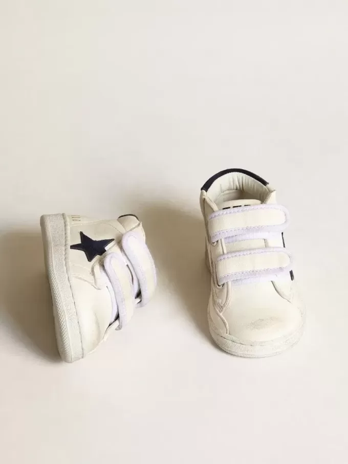 Junior June aus Nappa mit dunkelblauem Wildlederstern und Fersenlasche