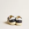 Junior May aus weißem und blauem Leder mit Lederstern und Fersenlasche