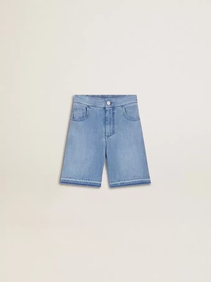 Kinder-Jeansshorts mit Stickerei auf der Rückseite