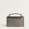 Kleine Venezia-Tasche aus anthrazitgrauem Metallic-Leder mit schwarzen Details