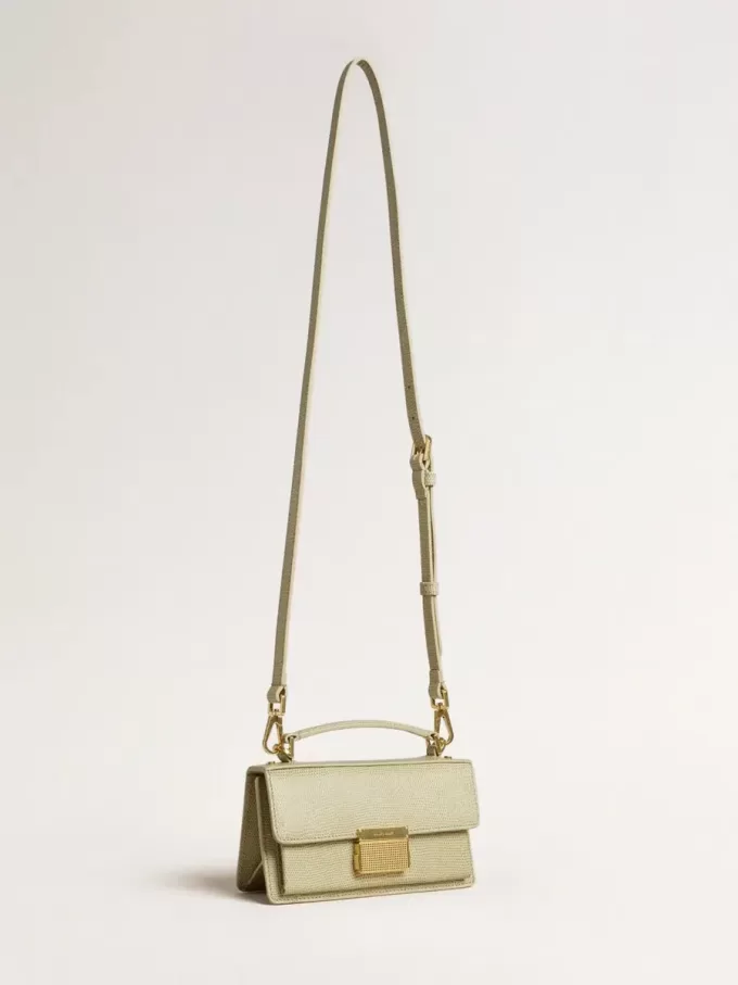 Kleine Venezia-Tasche aus hellgrünem Leder mit Python-Print und goldenen Details